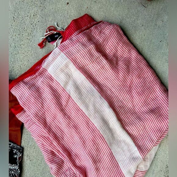 Gap Scarf   - Picture 1 of 1